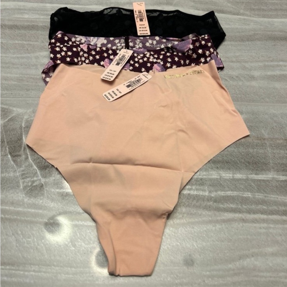 PANTIES Victoria Secret 3 pairs panties size X-Small NWt